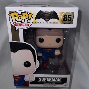 Brand New In Box Funko POP! Heroes Batman v. Superman Superman #85 Figure